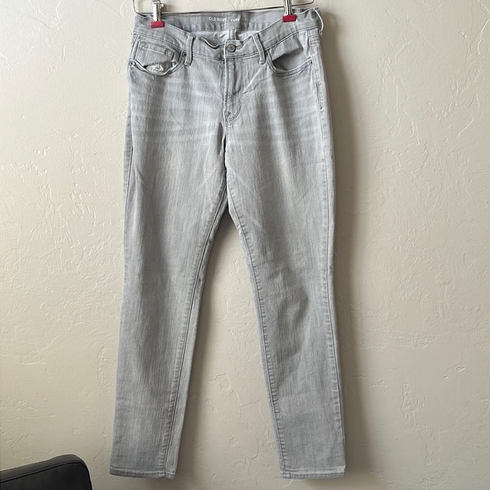 Old Navy Gray Curvy Jeans